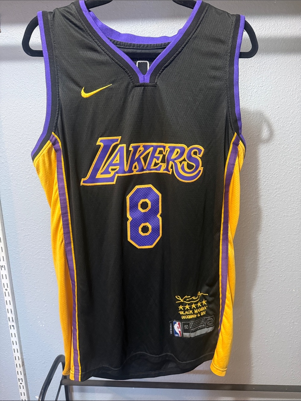 Nike Black & Gold Los Angeles Lakers #8 Bryant Jersey